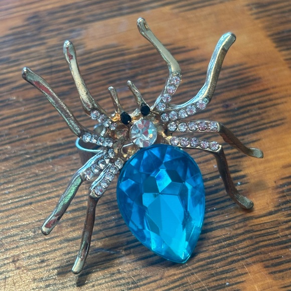 Jewelry - Gold Spider Ring with Blue Gem